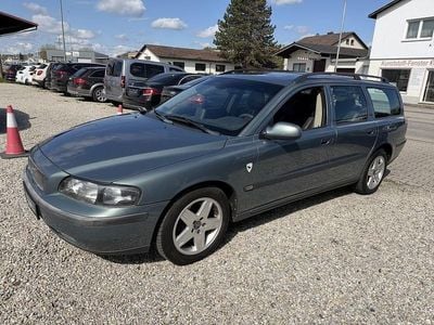 Second-hand Volvo V70 163 CP (119 kW) 2002 Gri Break