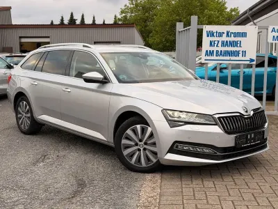 Gebraucht Skoda Superb Style 150 PS (110 kW) 2022 Silber Limousine