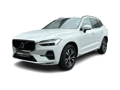 Gebraucht Volvo XC60 Momentum 250 PS (183 kW) 2022 Weiß SUV