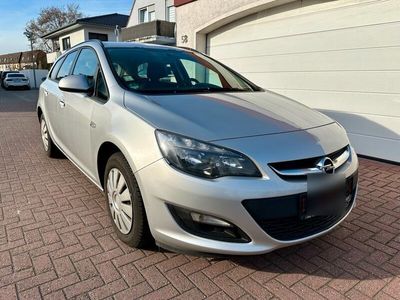 gebraucht Opel Astra Sports Tourer 2.0 Scheckheftgeflegt