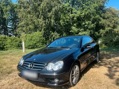 Gebraucht Mercedes CLK280 Avantgarde 231 PS (169 kW) 2009 Schwarz Coupé
