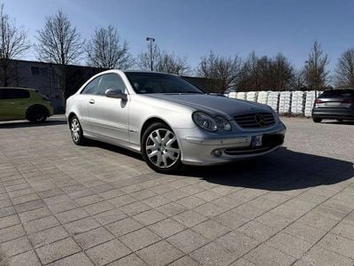 Gebraucht Mercedes CLK200 Elegance 222 PS (163 kW) 2003 Schwarz Coupé