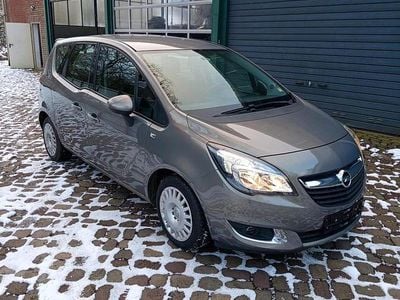 Usata Opel Meriva 100 CV (73 kW) 2010 Marrone Monovolume