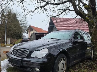 Gebraucht Mercedes C200 144 PS (105 kW) 2003 Schwarz Kombi