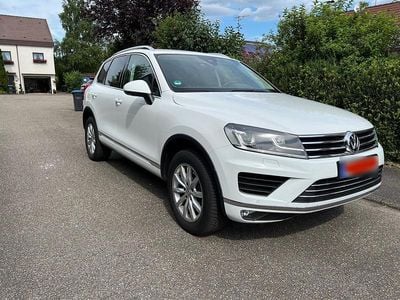 Gebraucht VW Touareg 204 PS (150 kW) 2018 Weiß SUV
