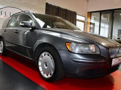 Grau Gebraucht 2006 Volvo V50 Kinetic Kombi | 1.999 € (Fairer Preis)