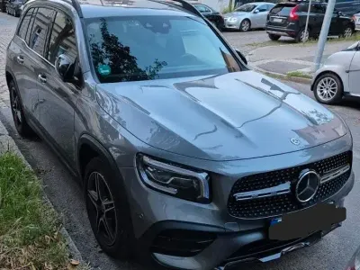 Gebraucht Mercedes GLB220 190 PS (139 kW) 2020 Grau SUV