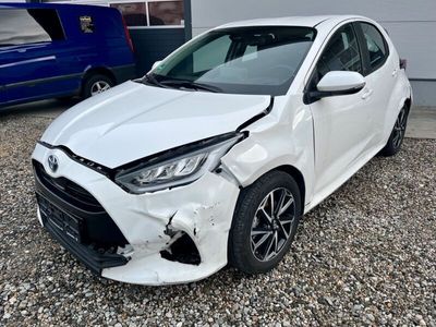 gebraucht Toyota Yaris Hybrid Team D Unfall