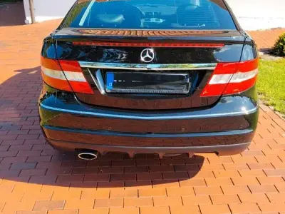 Gebraucht Mercedes CLC200 184 PS (135 kW) 2011 Schwarz Kleinwagen