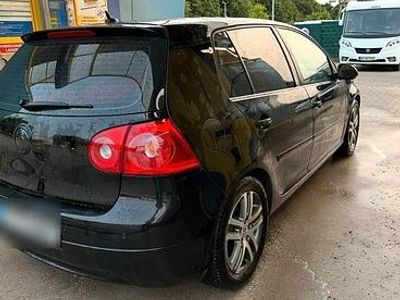 Usata VW Golf V 140 CV (102 kW) 2007 Nero Utilitaria