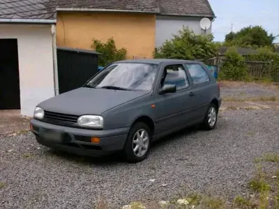 Gebraucht VW Golf III 60 PS (44 kW) 1997 Andere farben Kleinwagen