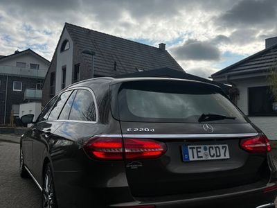 Mercedes 220