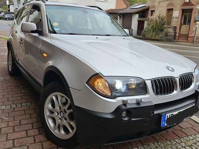 gebraucht BMW X3 3.0d Automatik. 4×4 Allrad panorama