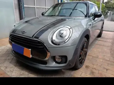 Gebraucht Mini Cooper D Clubman 150 PS (110 kW) 2018 Grau Kombi
