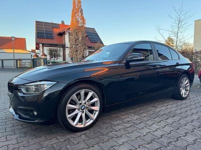 Second-hand BMW 316 Sport Line 116 CP (85 kW) 2017 Negru Berlinǎ
