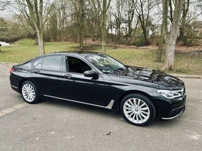 BMW 740