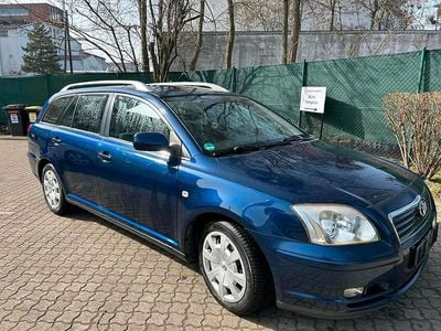 Gebraucht Toyota Avensis T2 150 PS (110 kW) 2005 Blau Kombi