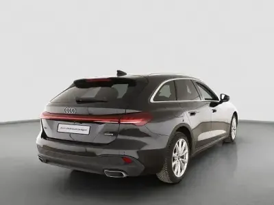 Gebraucht Audi A5 Sport 204 PS (150 kW) 2025 Mythosschwarz metallic Kombi
