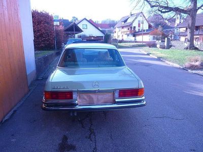 Usata Mercedes 280 185 CV (136 kW) 1979 Verde Berlina