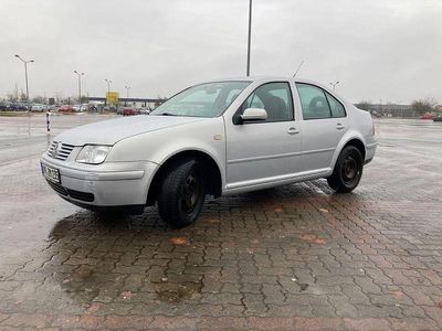 Gebraucht VW Bora 101 PS (74 kW) 1999 Silber Limousine