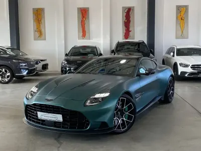 Nouă Aston Martin Vanquish 835 CP (614 kW) 2026 Verde