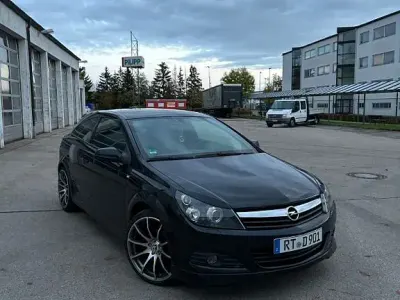 Gebraucht Opel Astra GTC OPC 125 PS (91 kW) 2005 Schwarz Coupé