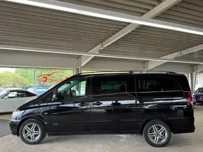 Używany Mercedes Viano 224 KM (164 kW) 2013 Czarny Minivan