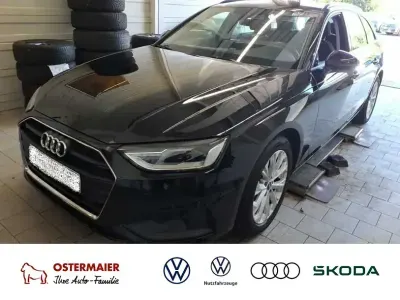 Gebraucht Audi A4 Sport 163 PS (119 kW) 2023 Schwarz Kombi