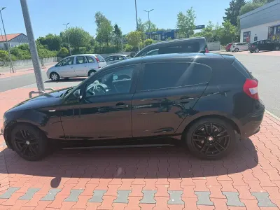 Gebraucht BMW 225 116 PS (85 kW) 2005 Schwarz Limousine
