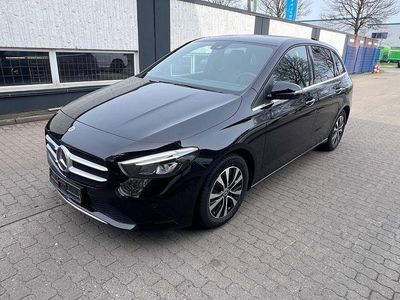 Gebraucht Mercedes B180 116 PS (85 kW) 2022 Schwarz Van / Kleinbus