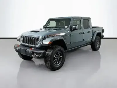 Neu Jeep Gladiator 284 PS (208 kW) 2026 Grau Pickup