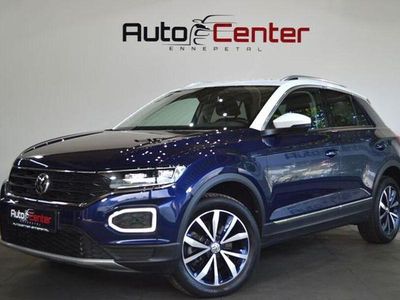 Second-hand VW T-Roc Style 150 CP (110 kW) 2018 Albastru SUV