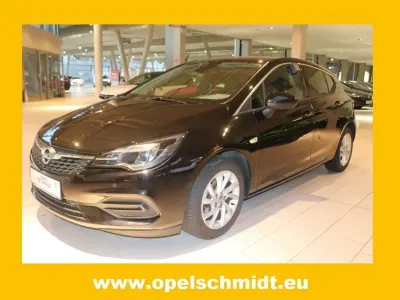 Gebraucht Opel Astra Elegance 110 PS (80 kW) 2022 Onyxschwarz metallic Kleinwagen