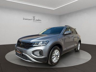 Second-hand VW T-Roc Life 110 CP (80 kW) 2022 Argintiu SUV