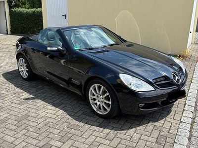 Usata Mercedes SLK200 163 CV (119 kW) 2007 Nero Cabrio