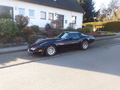 gebraucht Corvette C3 schwarz EZ 1982 muss lackiert werden