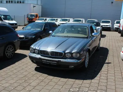 Używany Jaguar XJ6 Executive 207 KM (152 kW) 2005 Szary Sedan/Limuzyna