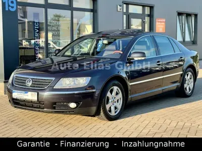 Gebraucht VW Phaeton 241 PS (177 kW) 2006 Grau Limousine