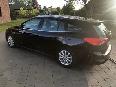 Gebraucht Ford Focus Active 150 PS (110 kW) 2020 Schwarz Limousine