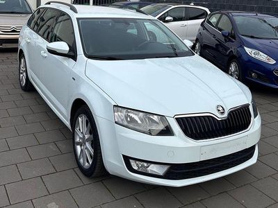 Gebraucht Skoda Octavia Joy 110 PS (80 kW) 2016 Weiß Kombi
