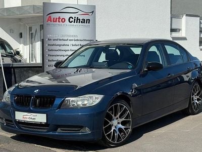 Usata BMW 318 Sport Line 129 CV (94 kW) 2006 Blu Berlina
