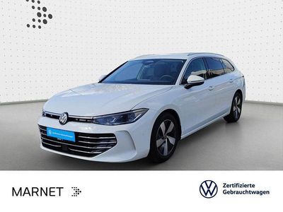 Gebraucht VW Passat Elegance 150 PS (110 kW) 2025 Pure white Kombi