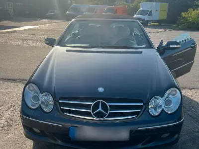 Gebraucht Mercedes CLK320 224 PS (164 kW) 2007 Blau Cabrio