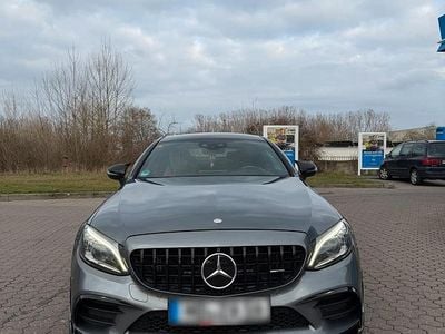Usata Mercedes C300 AMG 300 CV (220 kW) 2019 Grigio Coupé