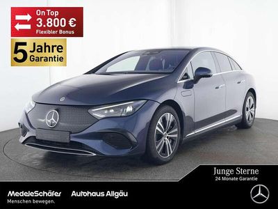 Gebraucht Mercedes EQE300 Electric Art 180 kW (245 PS) 2024 Lack sodalithblau Limousine