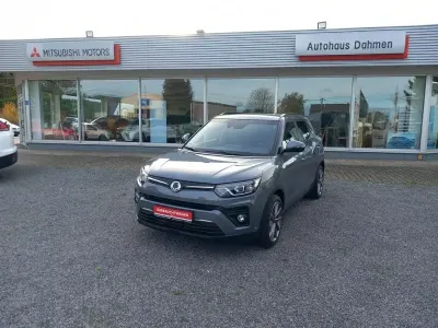 Gebraucht SsangYong Tivoli Quartz 163 PS (119 kW) 2019 Platinum grey metallic SUV