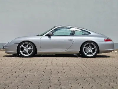 Gebraucht Porsche 911 Carrera 4 320 PS (235 kW) 2002 Silber Coupé