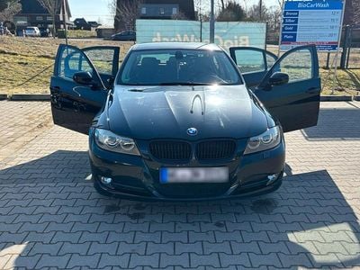 Gebraucht BMW 318 M Sport 143 PS (105 kW) 2009 Schwarz Limousine