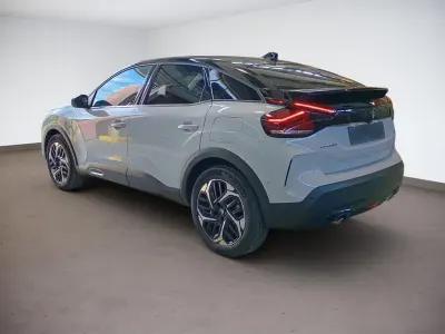 Gebraucht Citroën C4 131 PS (96 kW) 2024 Lackierung okenitweiss/typ au SUV