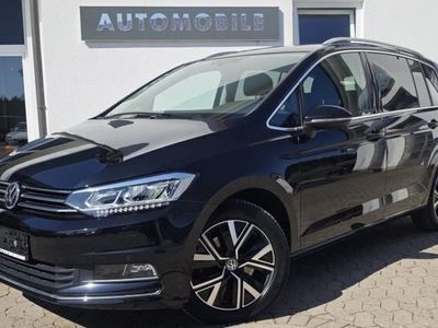 Gebraucht VW Touran Highline 150 PS (110 kW) 2021 Deep black perleffekt Van / Kleinbus